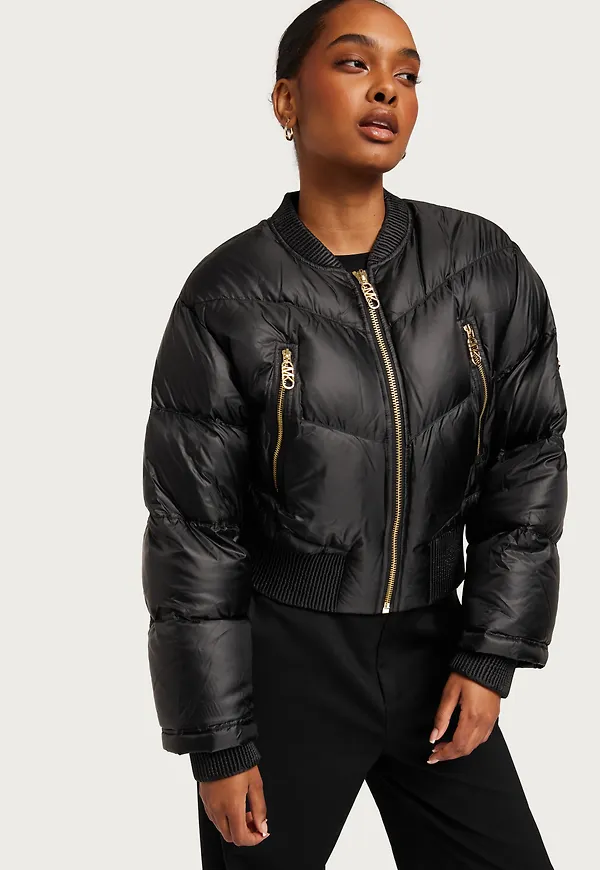Michael Kors - Svart - Chevron Quilted Bomber