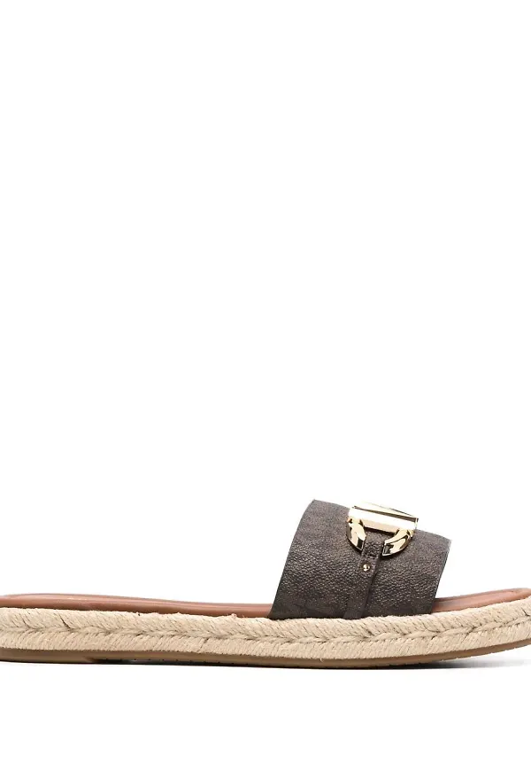 Michael Michael Kors Izzy tofflor med logotypplakett - Brun