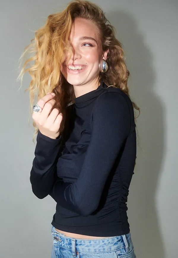 Micro long sleeve top