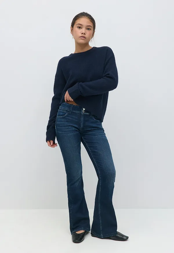 mid bootcut jeans