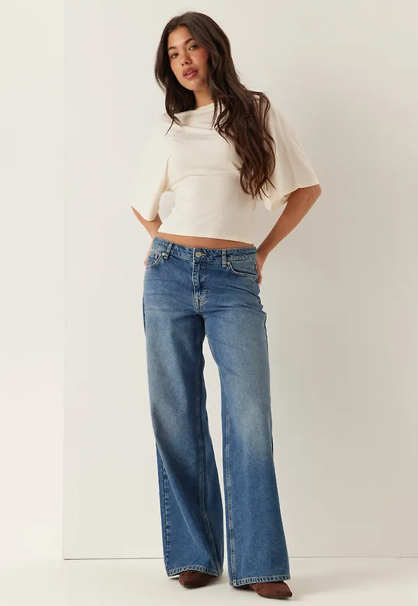 Mid Wide Jeans