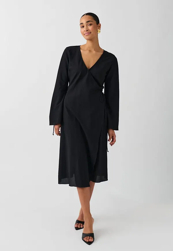 Midi wrap dress