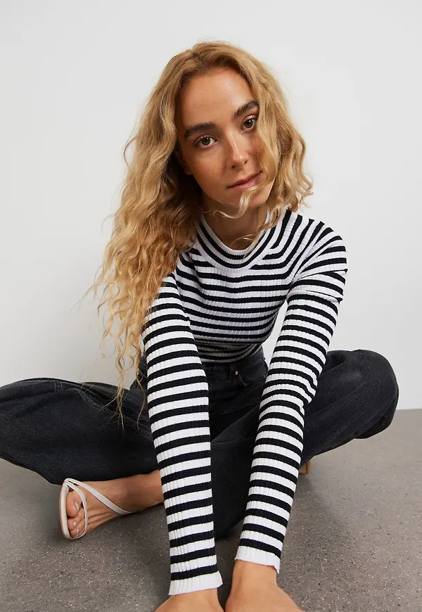 Millie knitted top