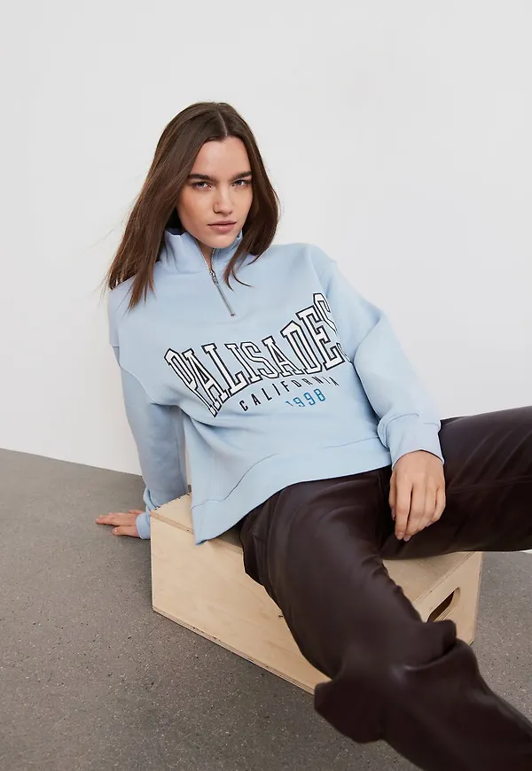 Mindy zip sweater