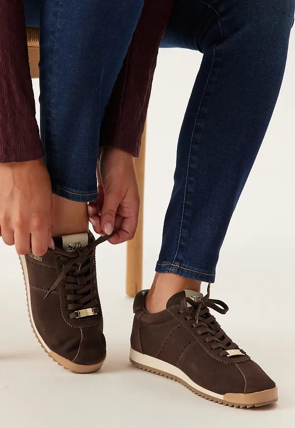 Mirage-sm Suede Sneaker