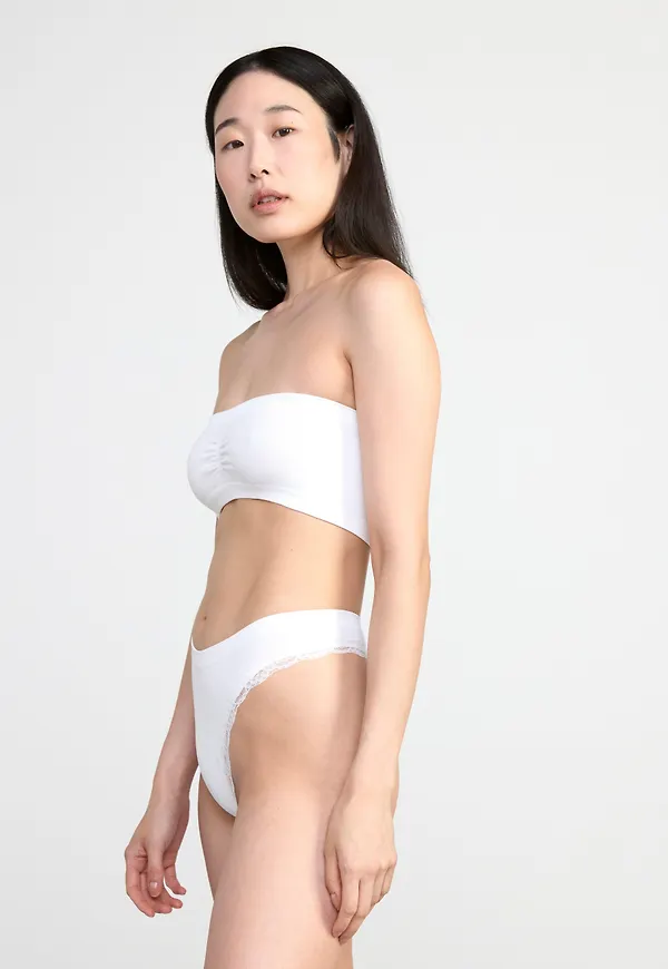Mjuk seamless ribbad bandeau bh