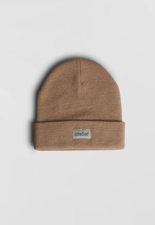 Moa hat