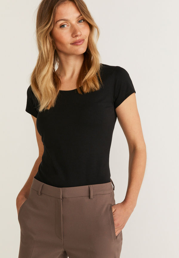 Moa top
