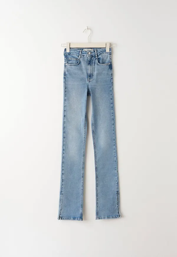 Molly slit jeans