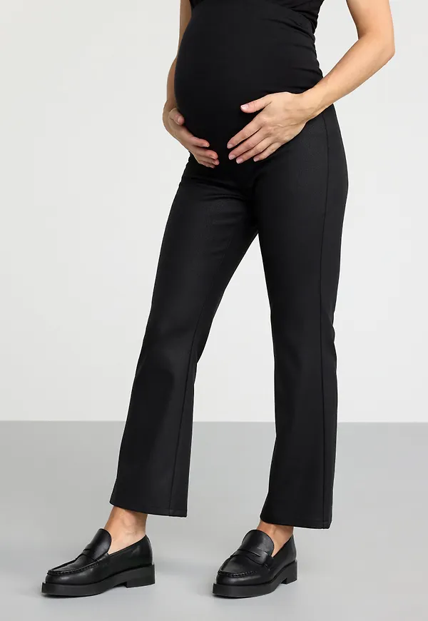MOM Belagd trikåbyxa med croppat ben