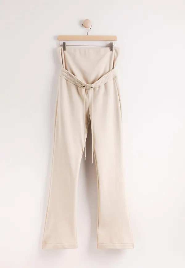 MOM Sweatpants i flare-modell