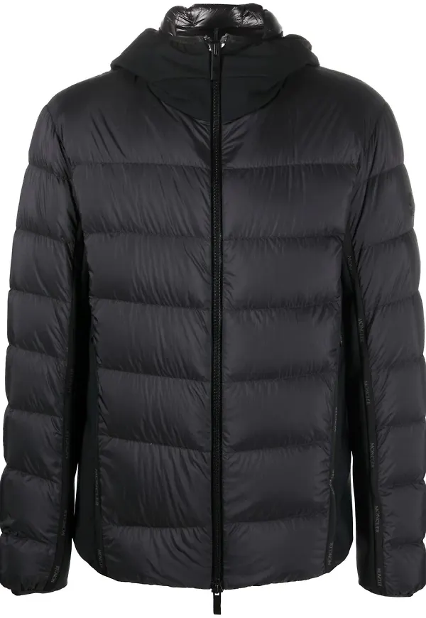 Moncler dunjacka med huva - Svart