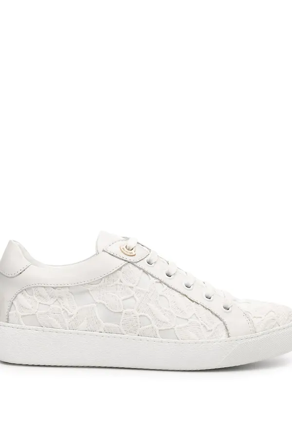Moncler låga sneakers med spetsdetalj - Vit