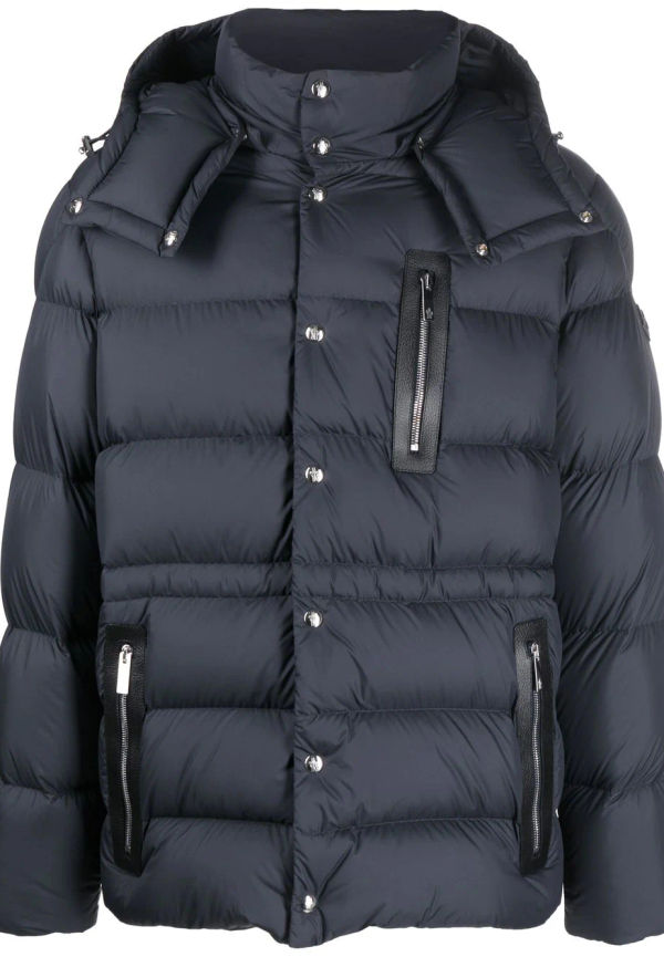 c.p.company ジャケット セール】【REGIEVO】武骨な男が着るGOATレーザーのパーカー