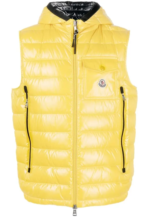 Moncler väst med logotypmärke - Gul