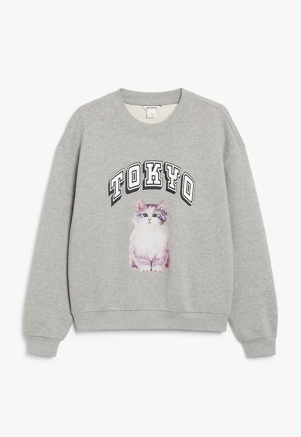 Monki Grå Rundhalsad Tröja Med Tryck Ljusgrå/tokyo, Tröjor i storlek XL