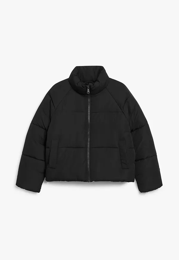 Monki Puffer Jacket Black Magic, Jackor i storlek S och färg Svart