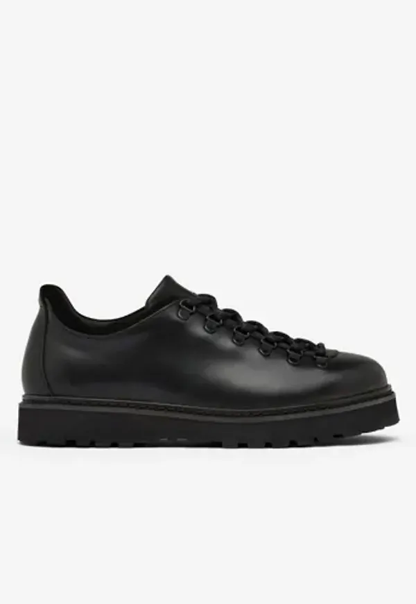 MONO Allo Leather Finskor Svart