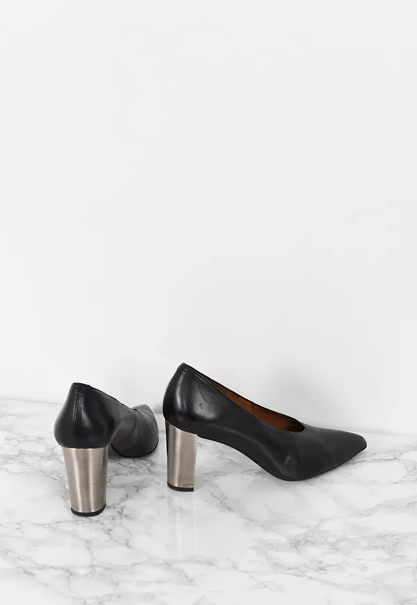 Mont blanc heels