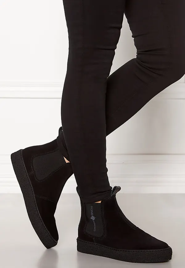Mount Verm Shoes