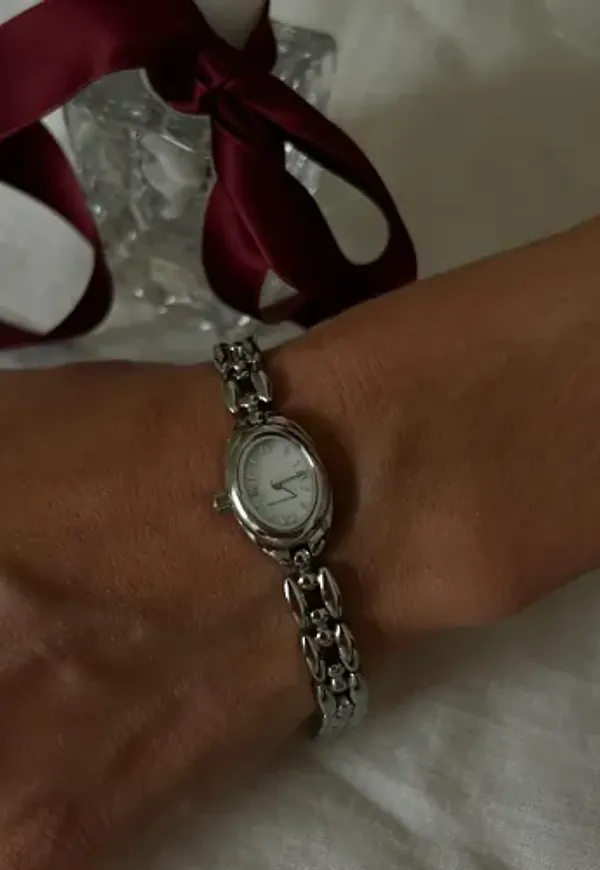 Muli Collection - Silver - Heritage Oval Watch