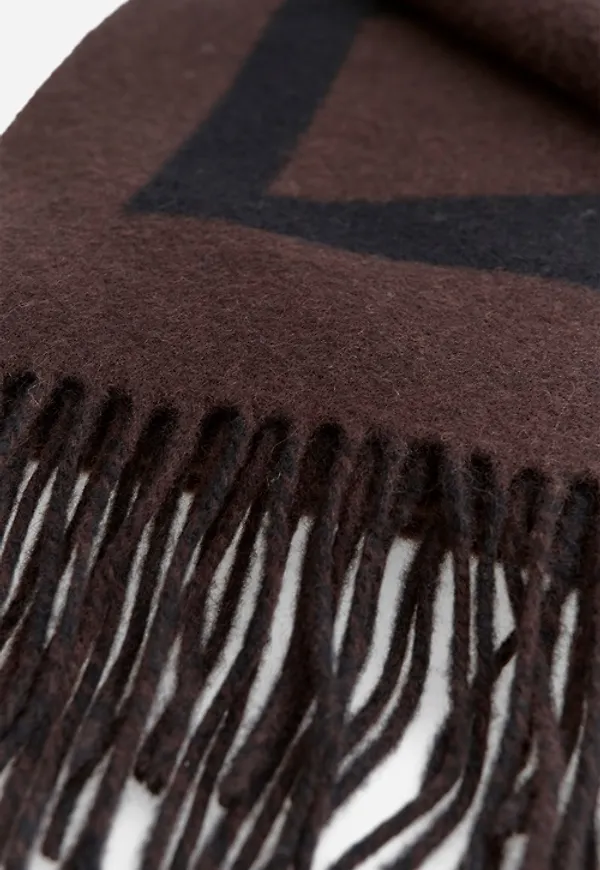 Myrtheiw logo scarf
