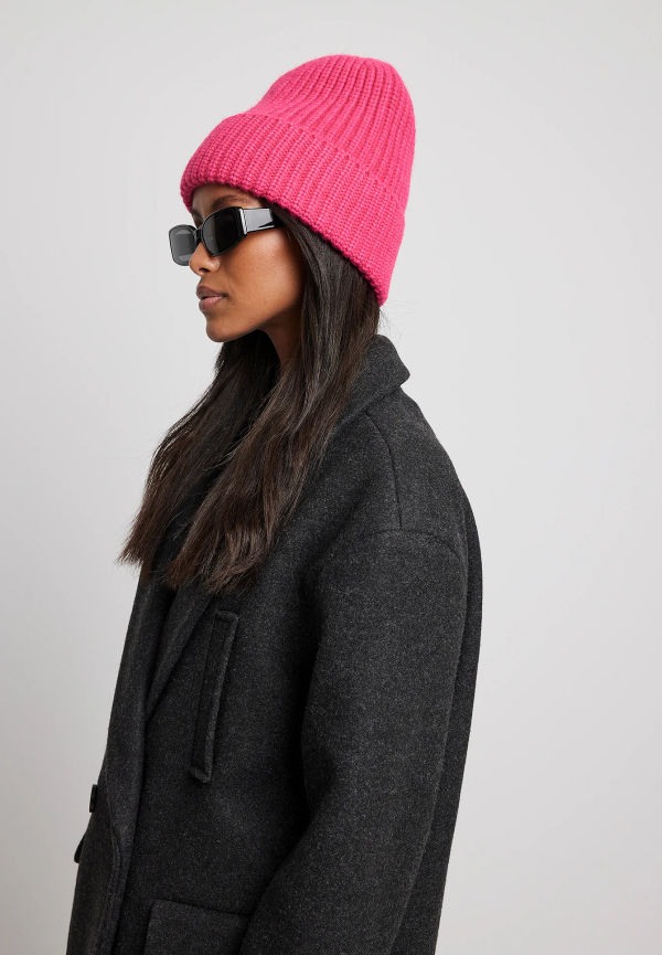 NA-KD Accessories Kraftigt stickad mjuk mössa - Pink