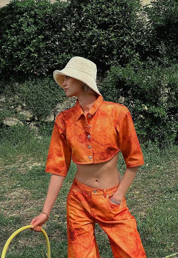 NA-KD ART Croppad denimjacka - Orange