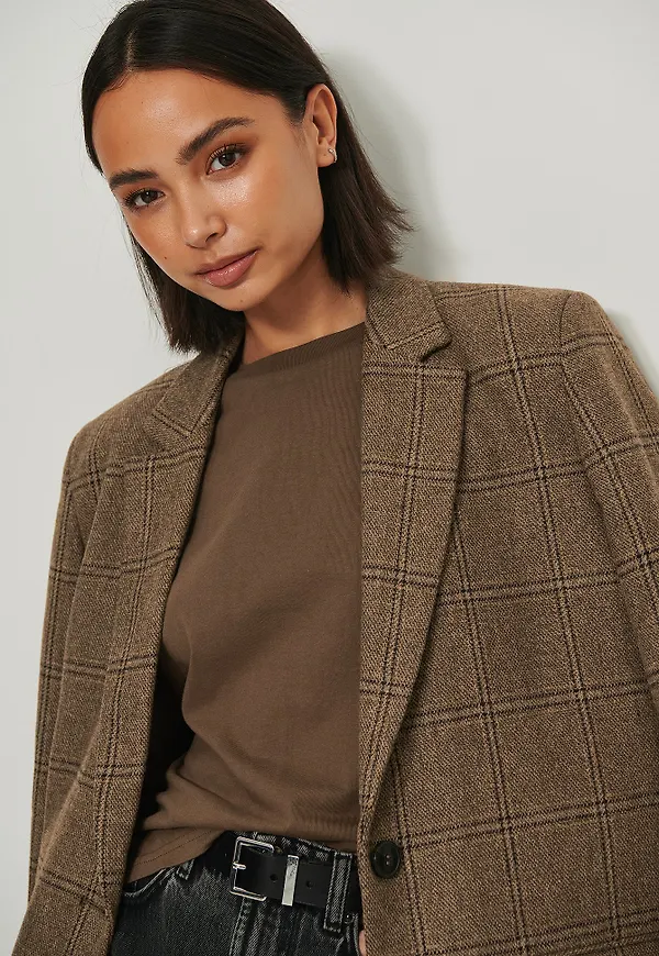NA-KD Basic Ekologisk oversize topp med lång ärm - Brown