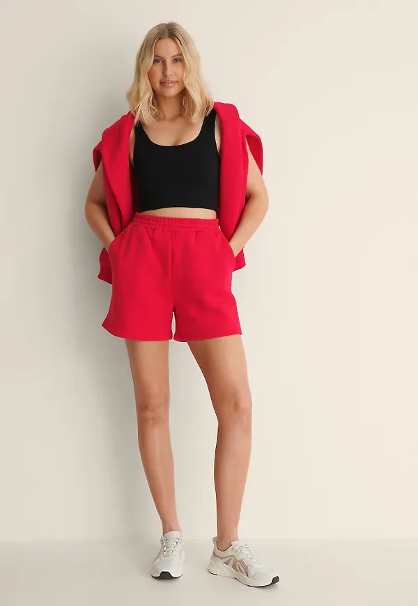 NA-KD Basic Ekologiska sweatshorts - Red
