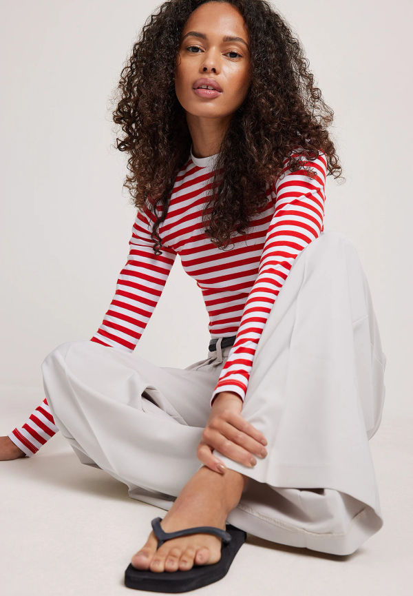 NA-KD Basic Långärmad randig åtsittande topp - Red,Stripe