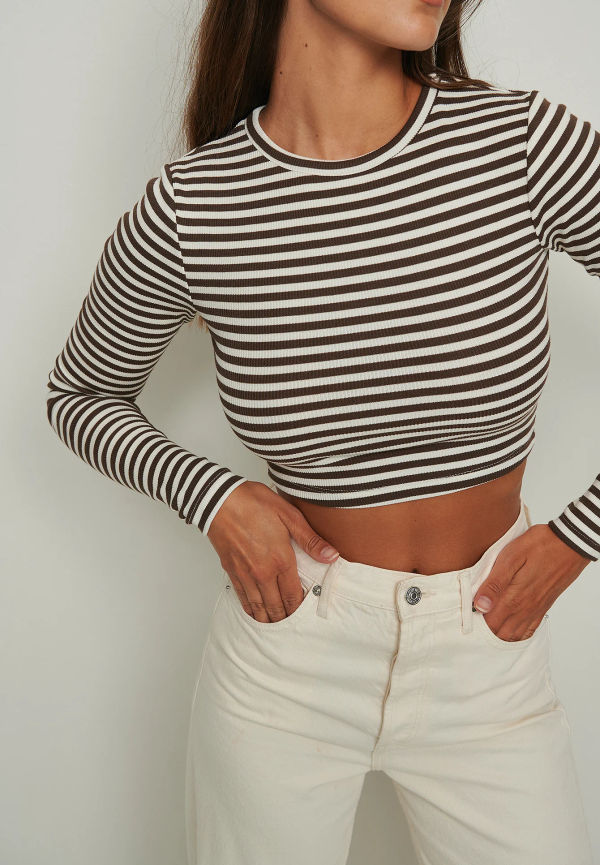 NA-KD Basic Recycled Randig croppad topp med lång ärm - Stripe