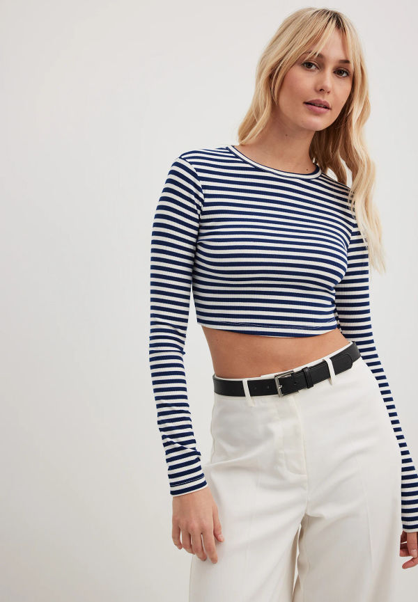 NA-KD Basic Recycled Randig croppad topp med lång ärm - Stripe