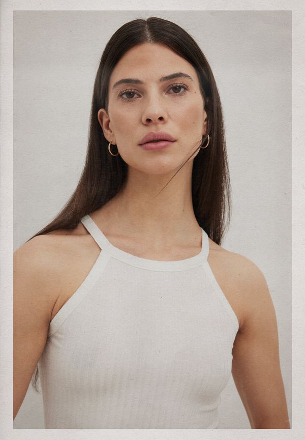 NA-KD Basic Ribbad body med hög krage - White