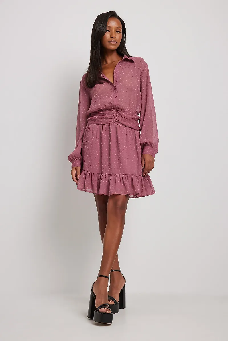 NA-KD Boho Dobby miniklänning med detaljer vid midjan - Pink