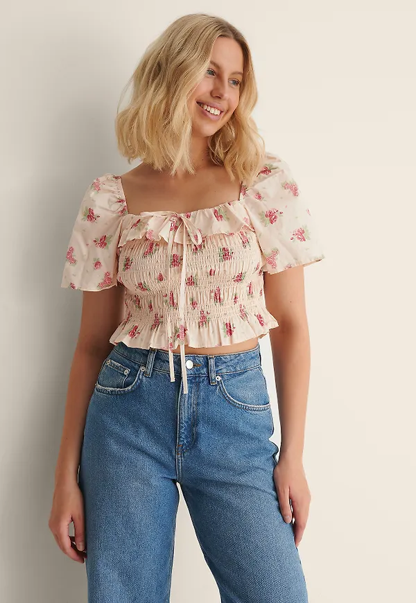NA-KD Boho Ekologisk volangtopp - Flower