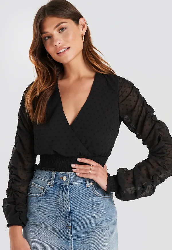 NA-KD Boho Gathered Sleeve Swiss Dot Top - Black