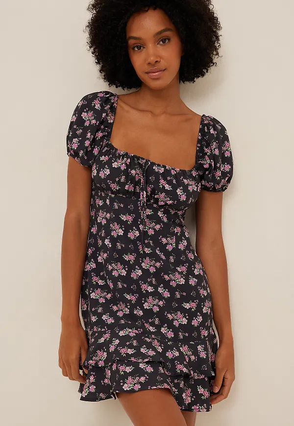 NA-KD Boho Miniklänning med knytdetalj - Flower