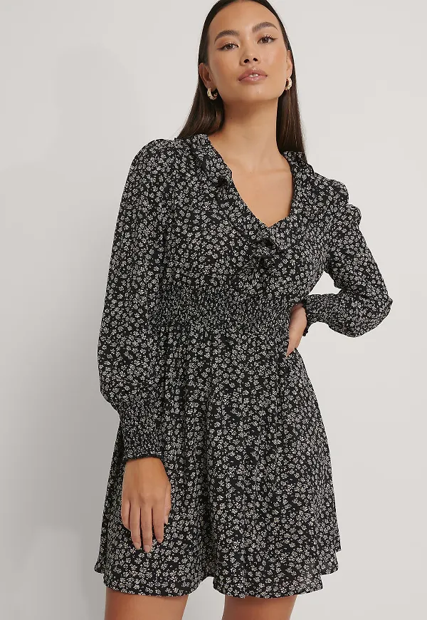 NA-KD Boho Miniklänning med volangdetalj - Flower
