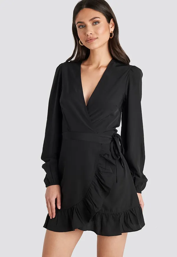 NA-KD Boho Omlottklänning - Black