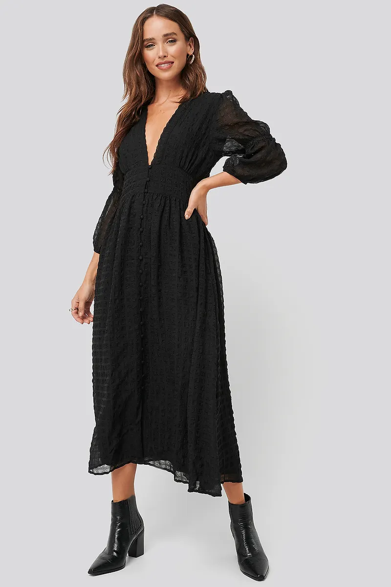 NA-KD Boho V-Formad Vid Klänning Med Puffärm - Black