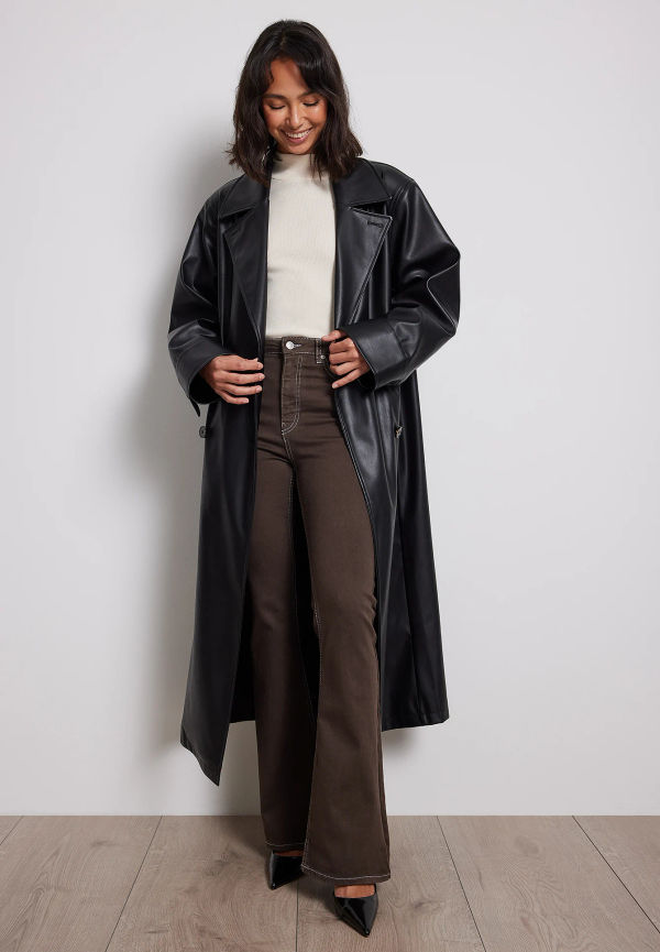 NA-KD Bootcut jeans med kontrastsöm - Brown