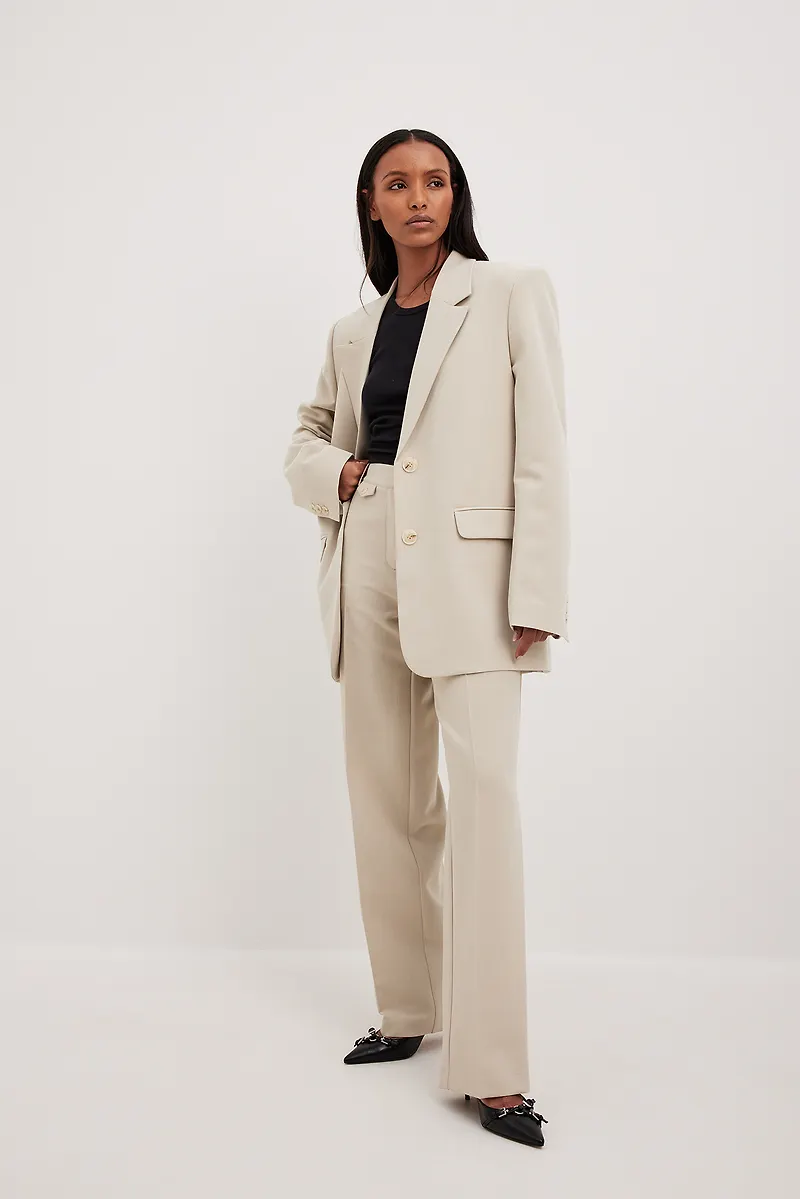 NA-KD Classic Kostymbyxor med mellanhög midja - Beige