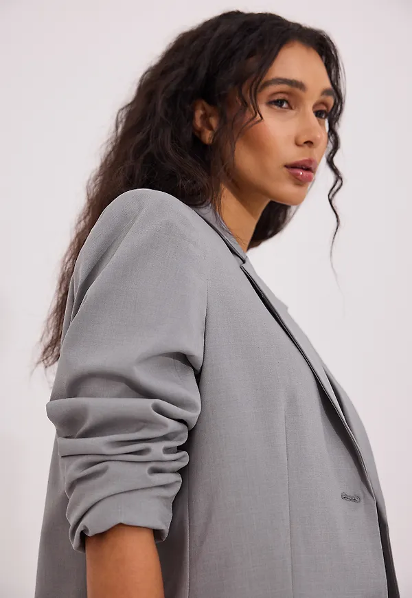 NA-KD Classic Oversized melerad blazer med tre knappar - Grey