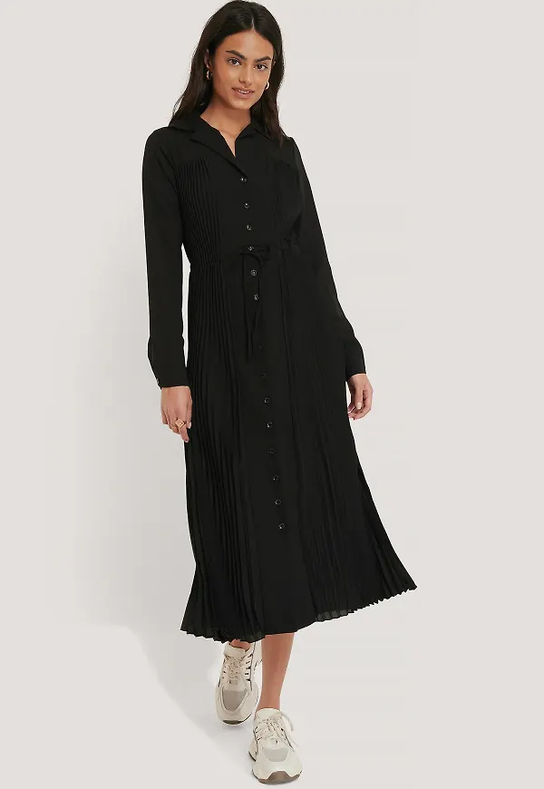 NA-KD Classic Pleated Maxi Dress - Black
