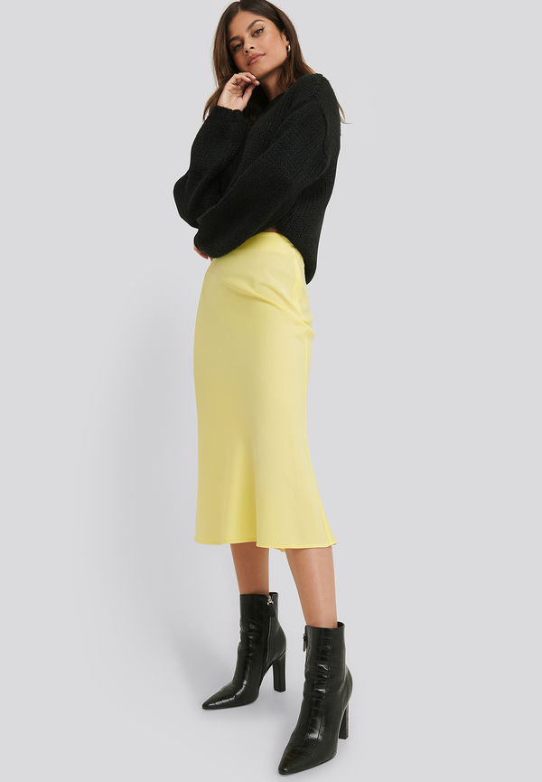 NA-KD Classic Satin Skirt - Yellow