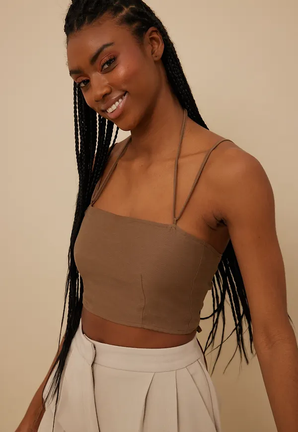 NA-KD Croppad linnetopp - Brown