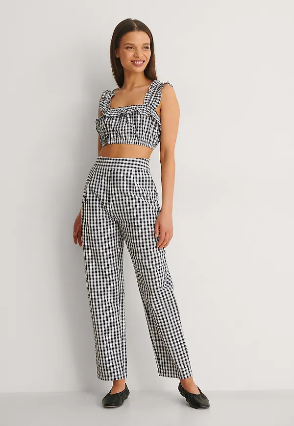 NA-KD Ekologisk croppade byxor - Checkered