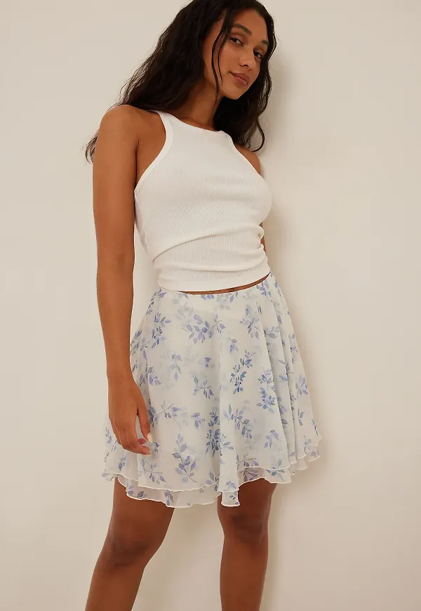 NA-KD Frilled Mini Chiffon Skirt - Flower