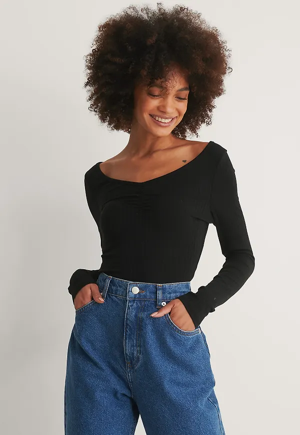 NA-KD Front Ruched Ribbed Top - Black